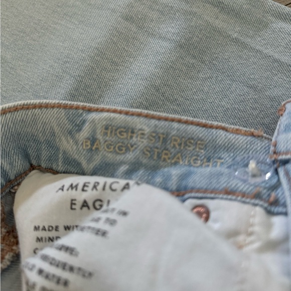 American Eagle High Rise Baggy Straight Crossover Jeans - Picture 6 of 6